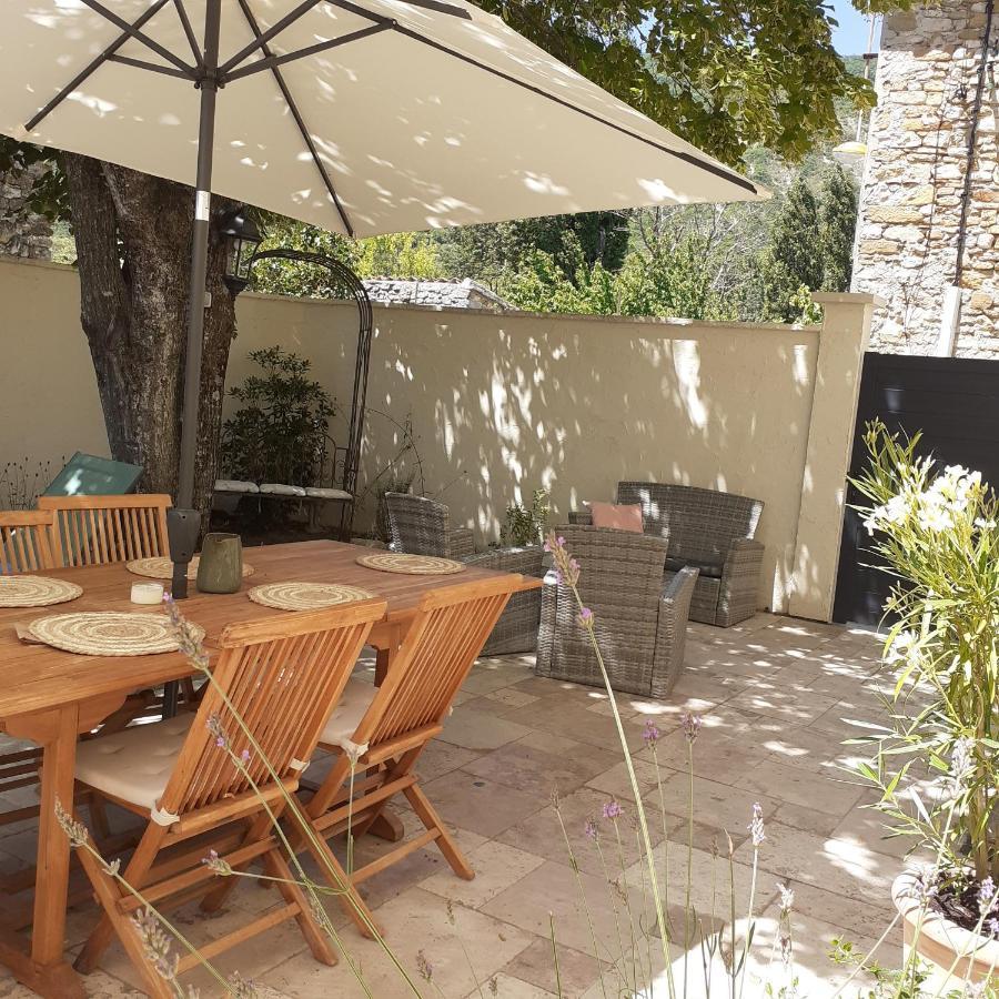Alma Bella Bed and Breakfast Le Pegue Εξωτερικό φωτογραφία